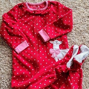 Carter's fleece sleeper with feet, 3T, guc